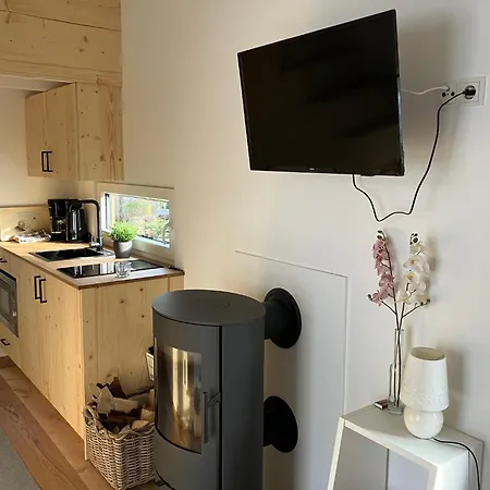 Tiny House Apartment *